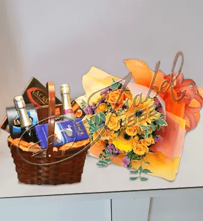 Canasta de chocolates y flores