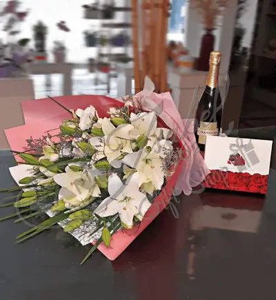 Flores, bombones y Chandon